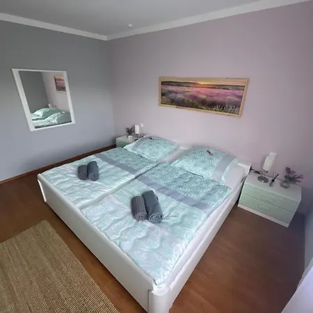 Im Plenter アパート