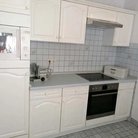 アパート Im Plenter *